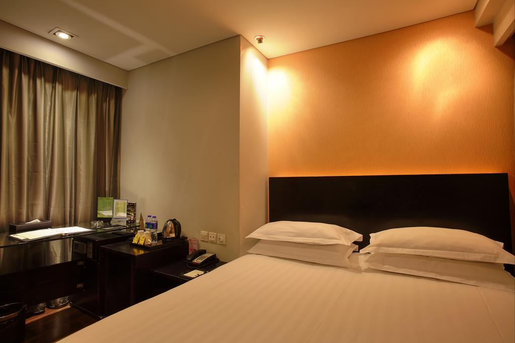 Fx Hotel Xujiahui - Shanghai Stadium Branch Eksteriør bilde