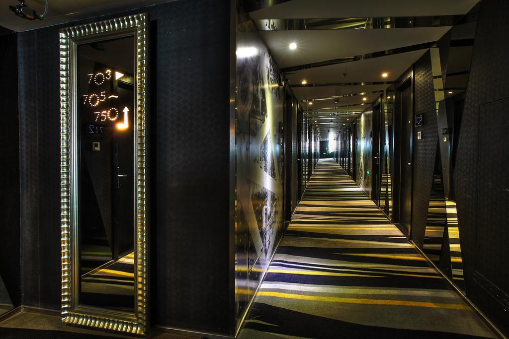 Fx Hotel Xujiahui - Shanghai Stadium Branch Eksteriør bilde