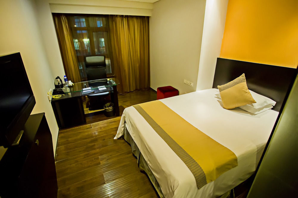 Fx Hotel Xujiahui - Shanghai Stadium Branch Eksteriør bilde