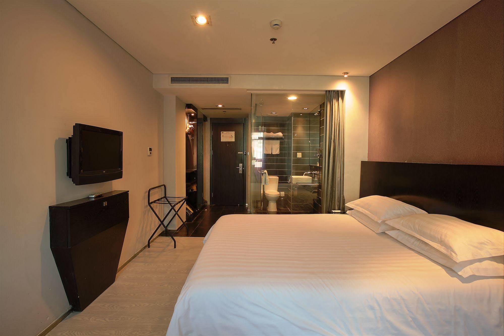 Fx Hotel Xujiahui - Shanghai Stadium Branch Eksteriør bilde